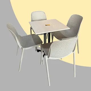 Juego Berlín Con Mesa Cuadrada